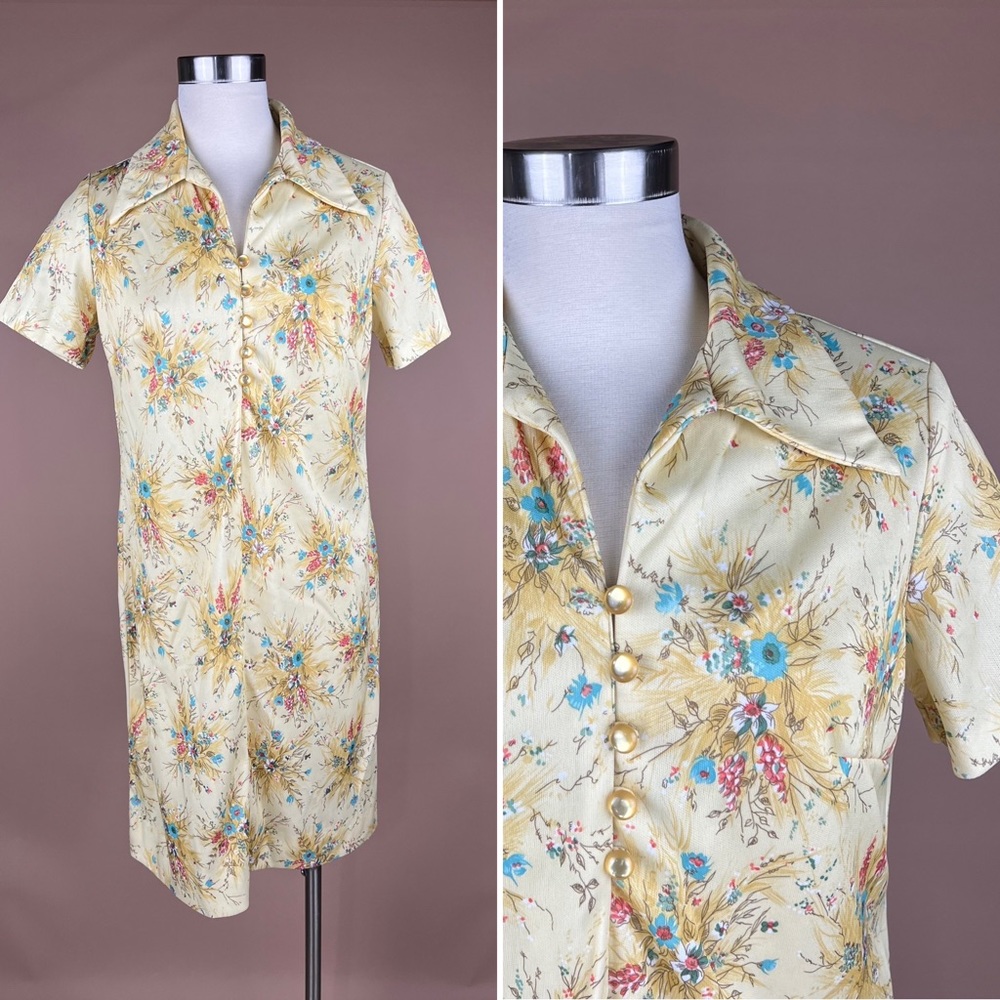 Vintage 1970s Pale Yellow Collared Short Sleeve Dress with Blue and Red Flowers